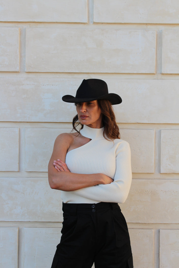 Brown one-shoulder sweater