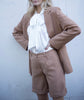 Completo beige bermuda